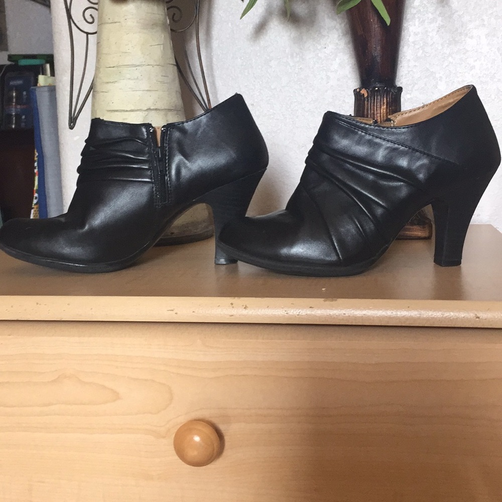 Black leather ankle boots